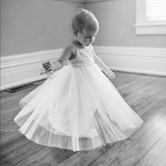 Meet your Posher, Dawneda - Picture 2 of 2